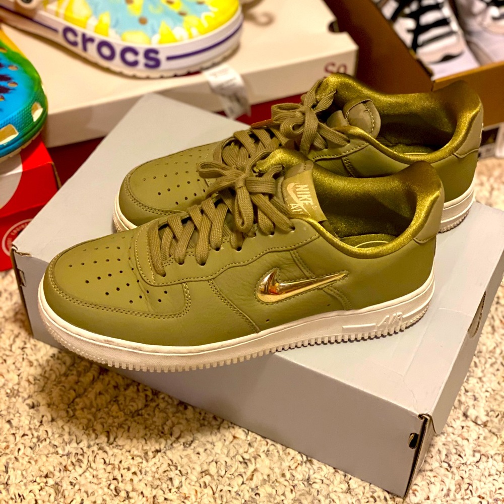 Nike Air Force 1